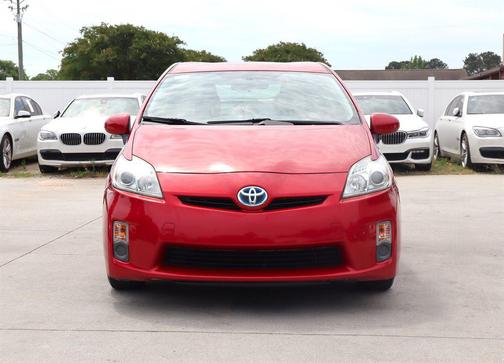 Barcelona Red Metallic 2010 Toyota Prius III