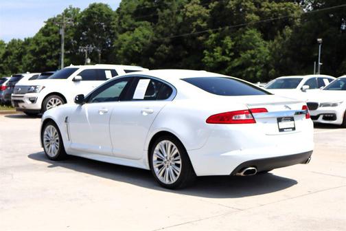 Polaris White 2011 Jaguar XF Base