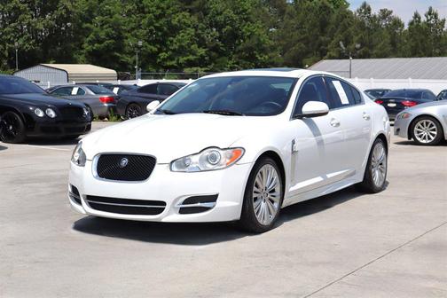 Polaris White 2011 Jaguar XF Base