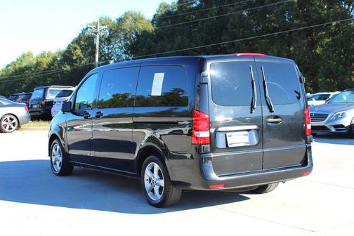 2018 Mercedes-Benz Metris Base