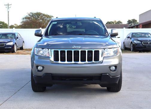 Mineral Gray Metallic 2013 Jeep Grand Cherokee Laredo