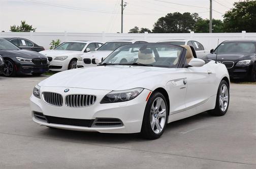 Alpine White 2010 BMW Z4 sDrive35i