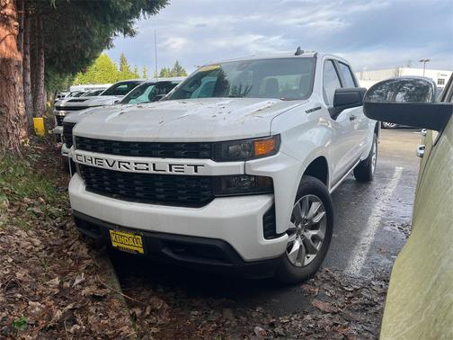 2022 Chevrolet Silverado 1500 Custom