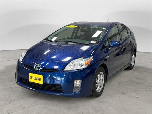 2010 Toyota Prius III