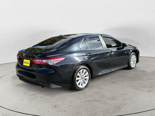 Midnight Black Metallic 2019 Toyota Camry LE