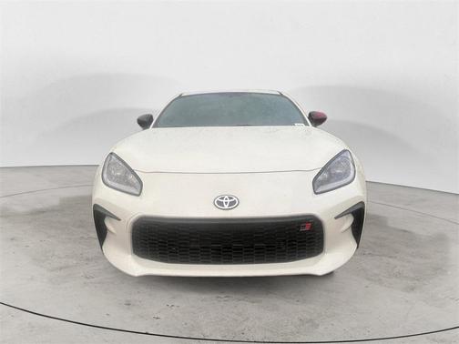 2024 Toyota GR86 Premium