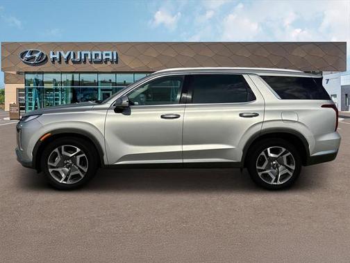 2025 Hyundai PALISADE SEL Premium