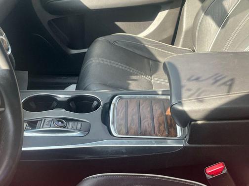 2017 Acura MDX 3.5L w/Advance Package