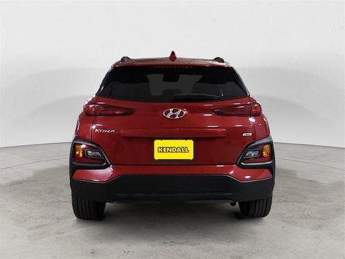 2020 Hyundai KONA SEL Plus