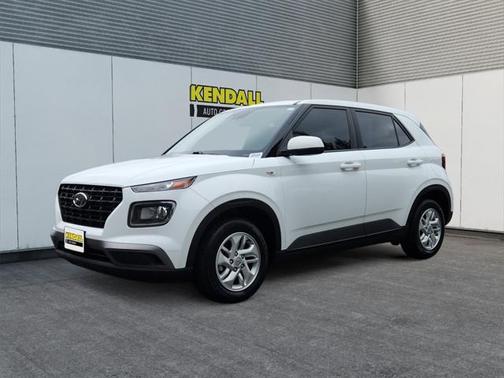 2021 Hyundai VENUE SE