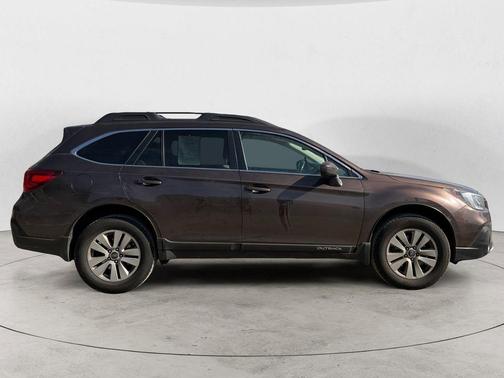 Cinnamon Brown Pearl 2019 Subaru Outback 2.5i Premium