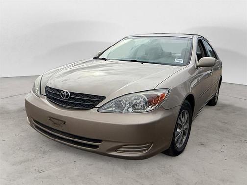 2004 Toyota Camry LE V6