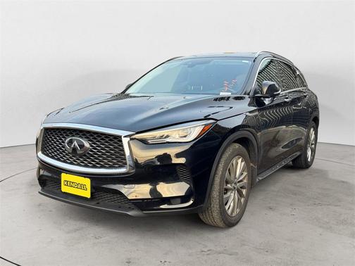 2023 INFINITI QX50 LUXE AWD