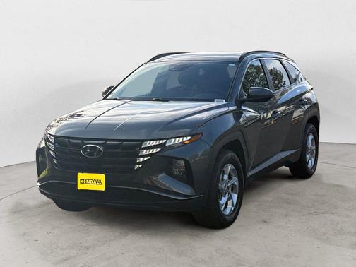 Amazon Gray 2022 Hyundai TUCSON SEL