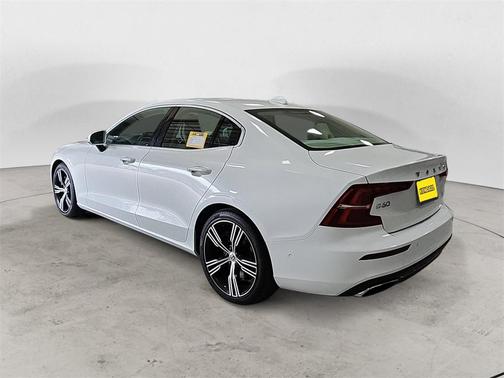 2021 Volvo S60 T5