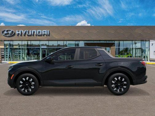 Phantom Black 2026 Hyundai SANTA CRUZ SE