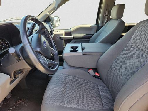 Magnetic 2018 Ford F-150 XLT