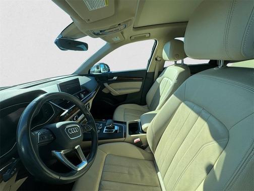 2018 Audi Q5 2.0T Tech Premium