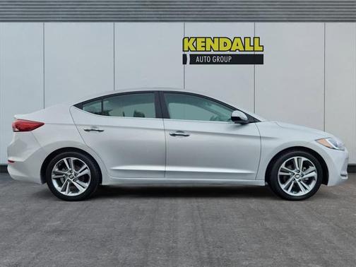 2017 Hyundai ELANTRA Limited