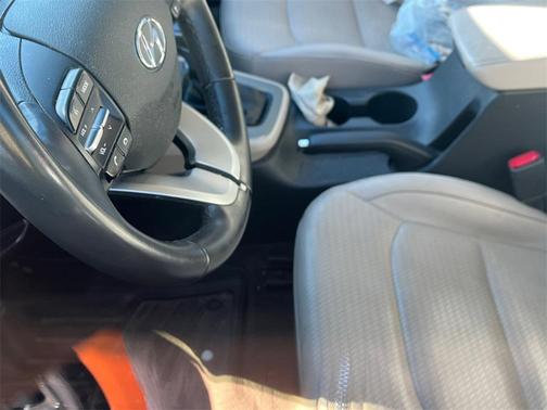 2020 Hyundai ELANTRA Limited