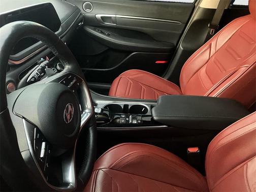 2021 Hyundai SONATA Limited 2.0T