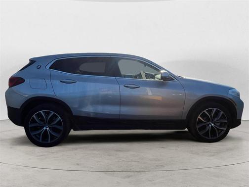 2022 BMW X2 xDrive28i