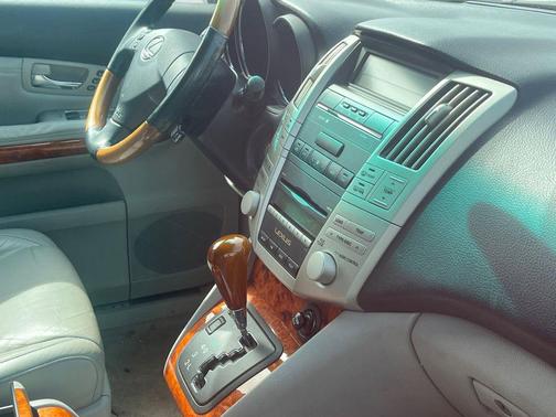 Millennium Silver Metallic 2007 Lexus RX 350 Base