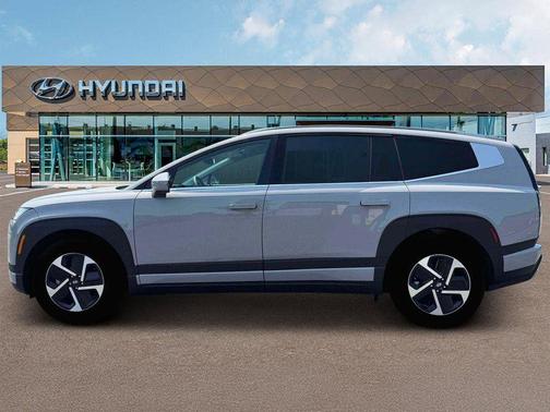 Cyber Gray 2026 Hyundai IONIQ 9 SE