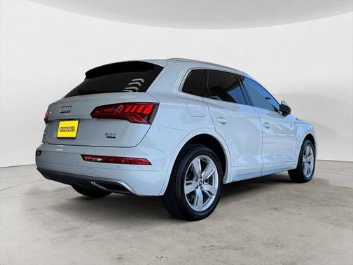 2018 Audi Q5 2.0T Premium Plus
