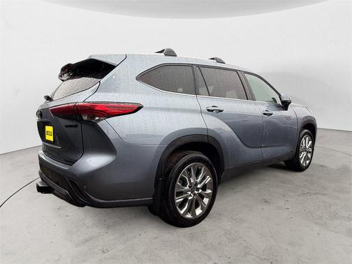 2023 Toyota Highlander Hybrid Limited