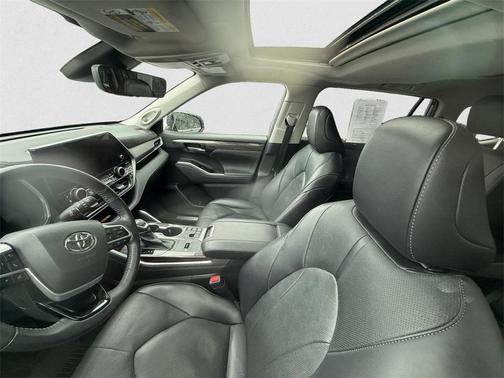2023 Toyota Highlander Hybrid Limited