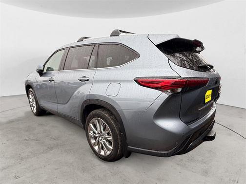 2023 Toyota Highlander Hybrid Limited