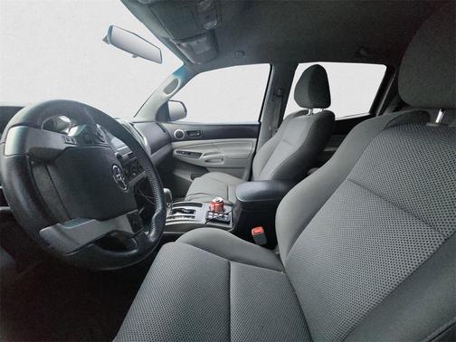 2015 Toyota Tacoma Base