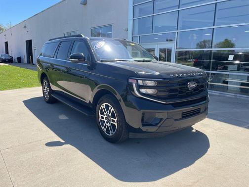 Agate Black Metallic 2025 Ford Expedition Max Active 4x4