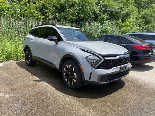 Wolf Gray 2023 Kia Sportage X-Line