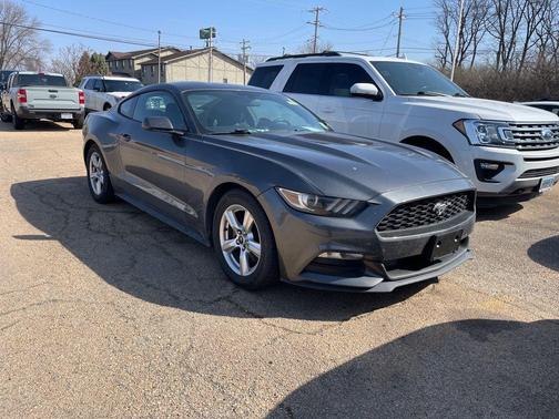2015 Ford Mustang V6