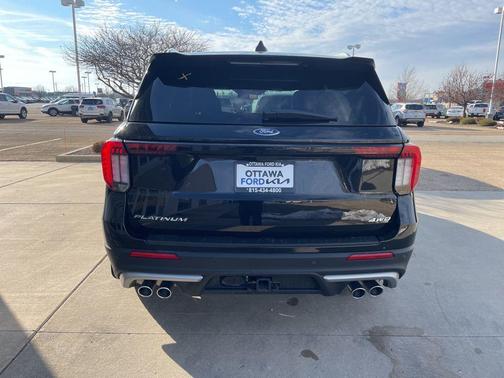 2025 Ford Explorer Platinum