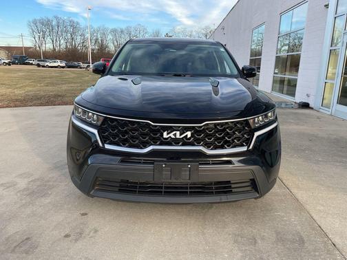 2023 Kia Sorento LX