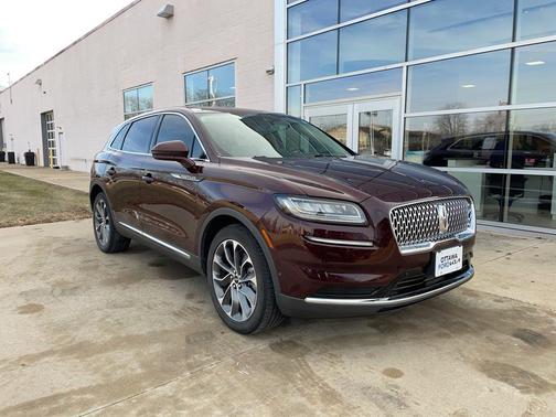 2022 Lincoln Nautilus Reserve