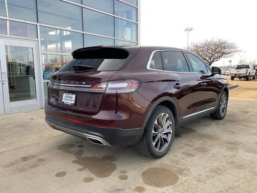 2022 Lincoln Nautilus Reserve