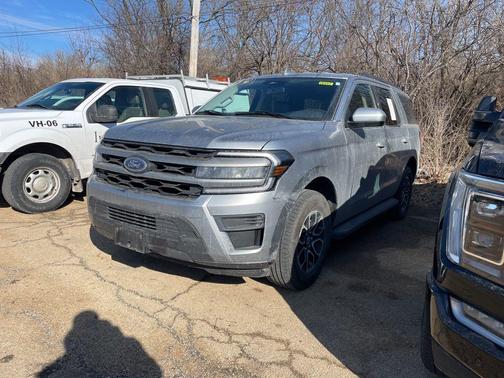 2024 Ford Expedition XLT