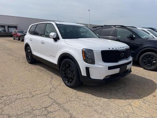 Glacial White Pearl 2021 Kia Telluride SX