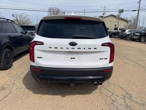 Glacial White Pearl 2021 Kia Telluride SX
