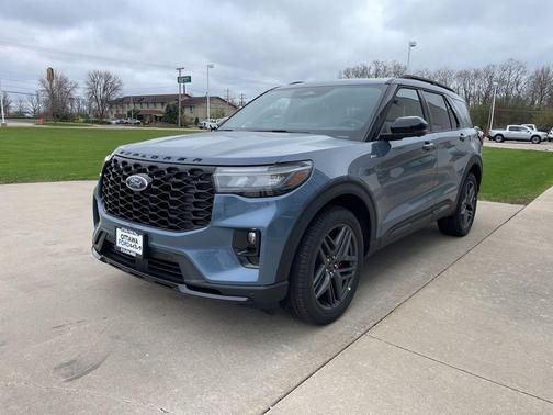Vapor Blue Metallic 2026 Ford Explorer ST-Line
