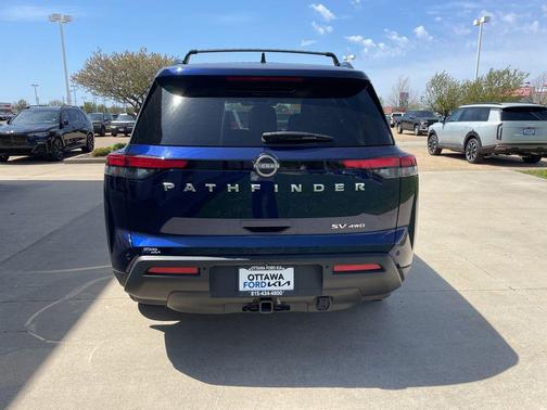 Deep Ocean Blue Pearl 2022 Nissan Pathfinder SV 4WD