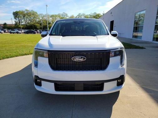 2025 Ford Maverick Lobo