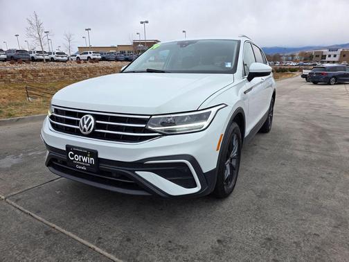 2024 Volkswagen Tiguan 2.0T SE 4MOTION