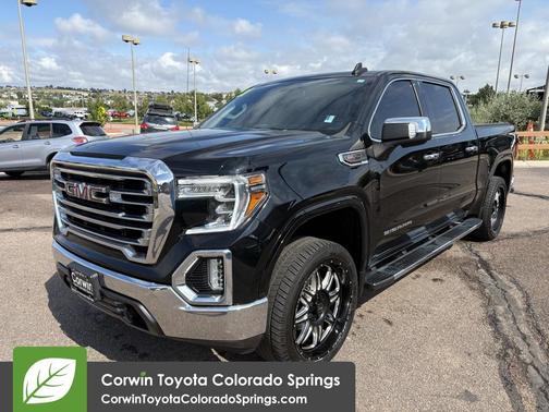 2021 GMC Sierra 1500 SLT