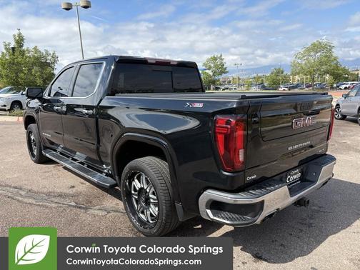 2021 GMC Sierra 1500 SLT