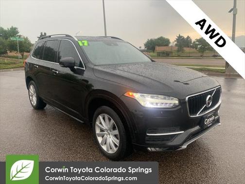 2017 Volvo XC90 T6 Momentum